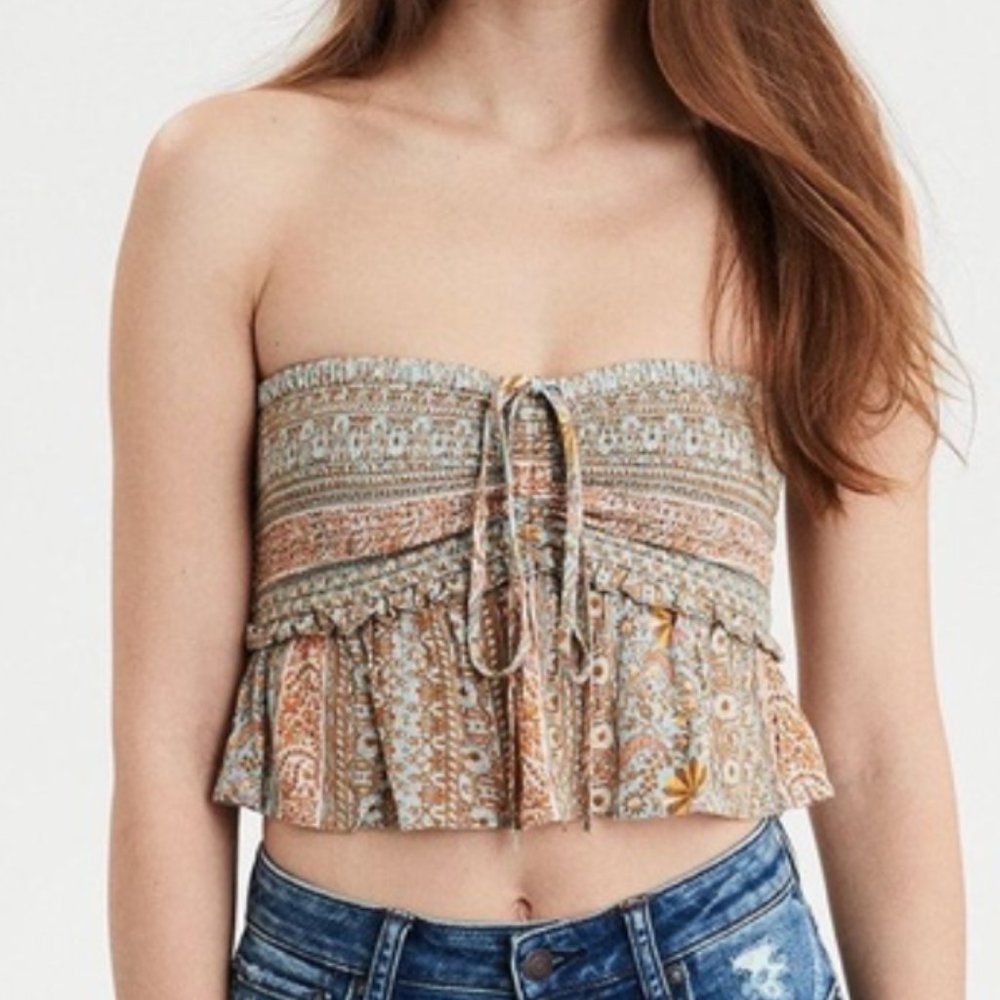 Halter Crop Top Smocked Peplum Strapless Floral Pattern American Eagle - Large